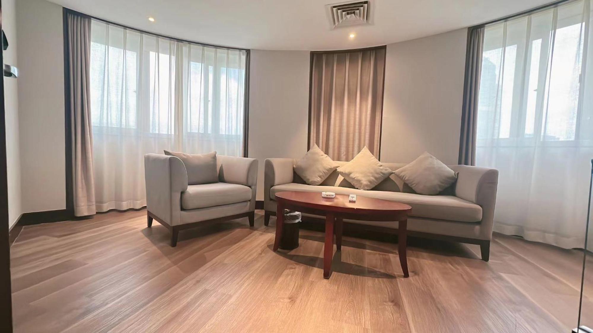 Holiday Inn Express Xiamen Lushan -Shopping Center By Ihg Bagian luar foto